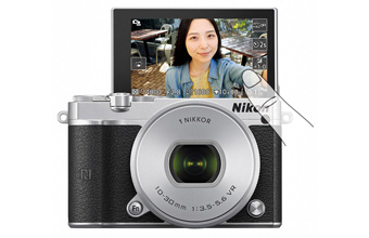 値下げ！！【ほぼ新品！】【カメラ女子、初心者必見！】NIKON1 J2 Nikon 1 J2