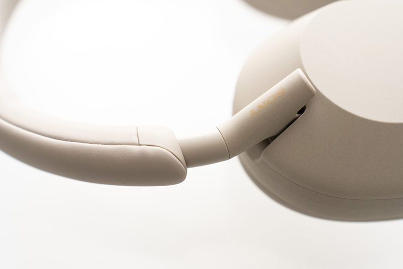 ソニー ノイズキャンセリング機能搭載 ワイヤレスヘッドホン WH